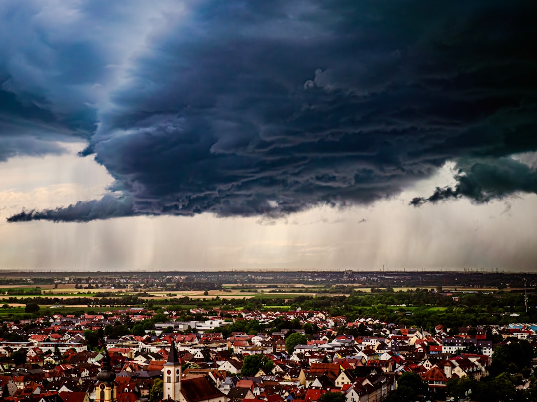 El Lluvia en los Sueños: Mensajes del Más Allá y Bendiciones de los Orishas