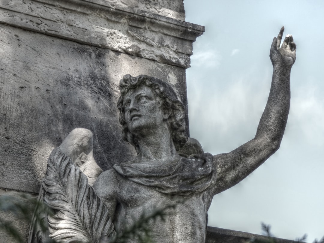 El Ángel en tus Sueños: Un Puente entre Mundos