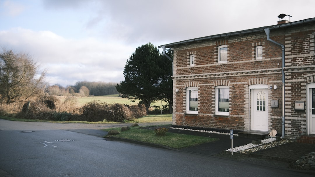 El Hogar en Nuestros Sueños: Un Viaje por el Misticismo Latinoamericano