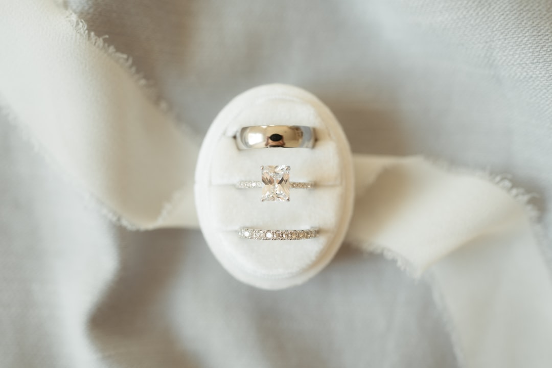 El Anillo en tus Sueños: Un Vínculo Místico y Psicológico